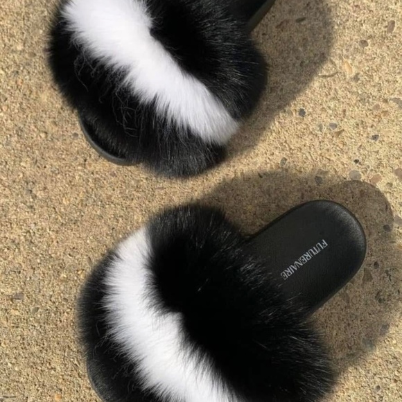 Bandit Real Fur Slides sizes 7.5,8,8.5,9,9.5 - Picture 6 of 6